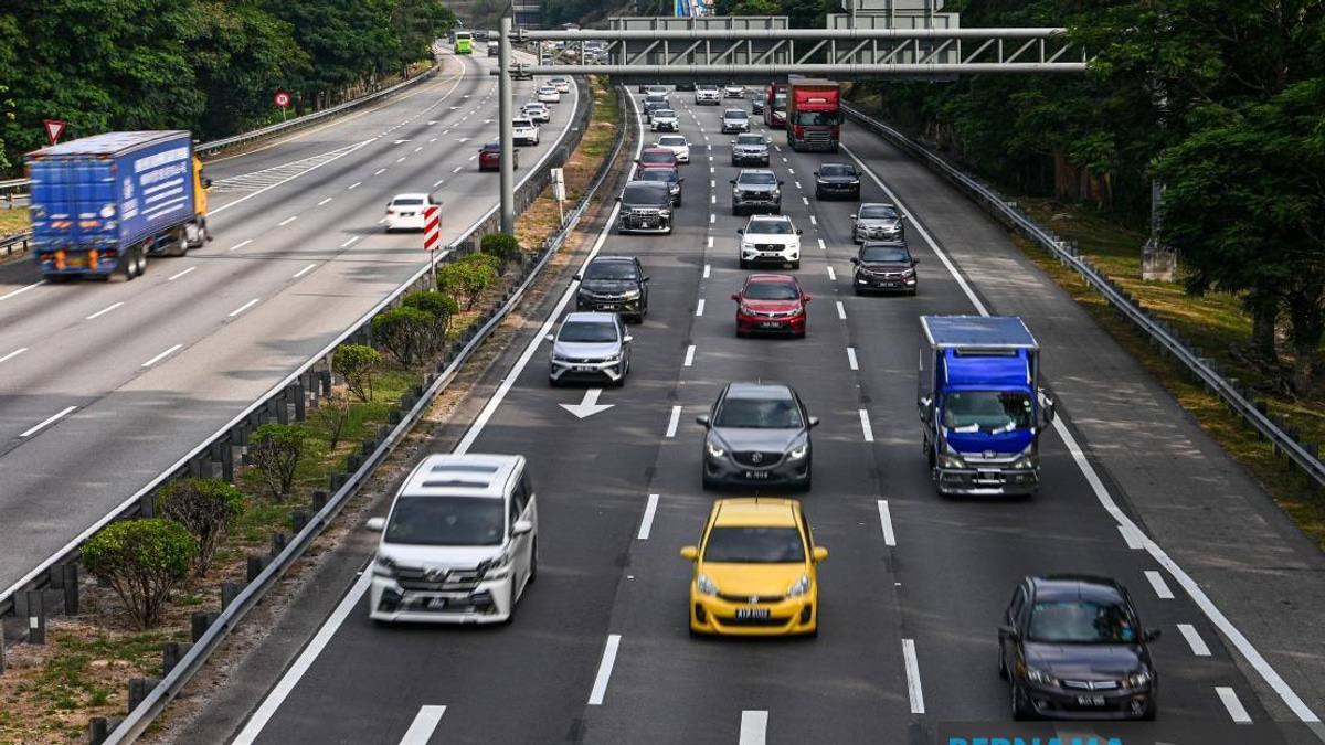 Over 300,000 Johor Voters Expected to Travel Home for Saturday's State Election, Highway Authority Warns of Major Congestion
