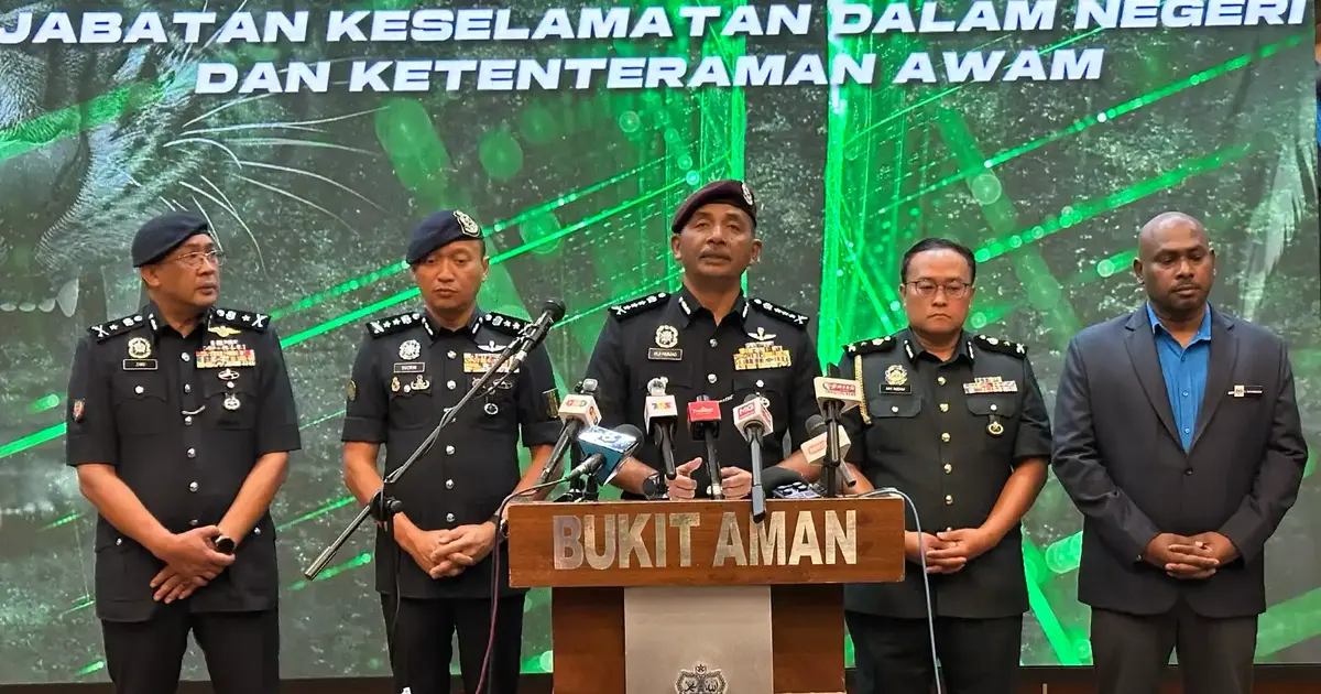 Authorities Bust Major Smuggling Ring: RM13 Million in Contraband Seized