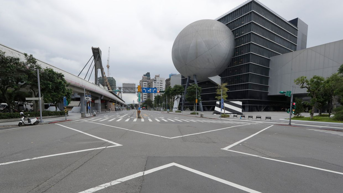 Taiwan Throttles Mobile Internet to Text-Only Speed in Unprecedented Civil Defence Drill