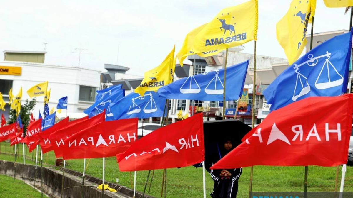 Anwar Urges Johor Voters to Give Pakatan Harapan a Chance to Lead State
