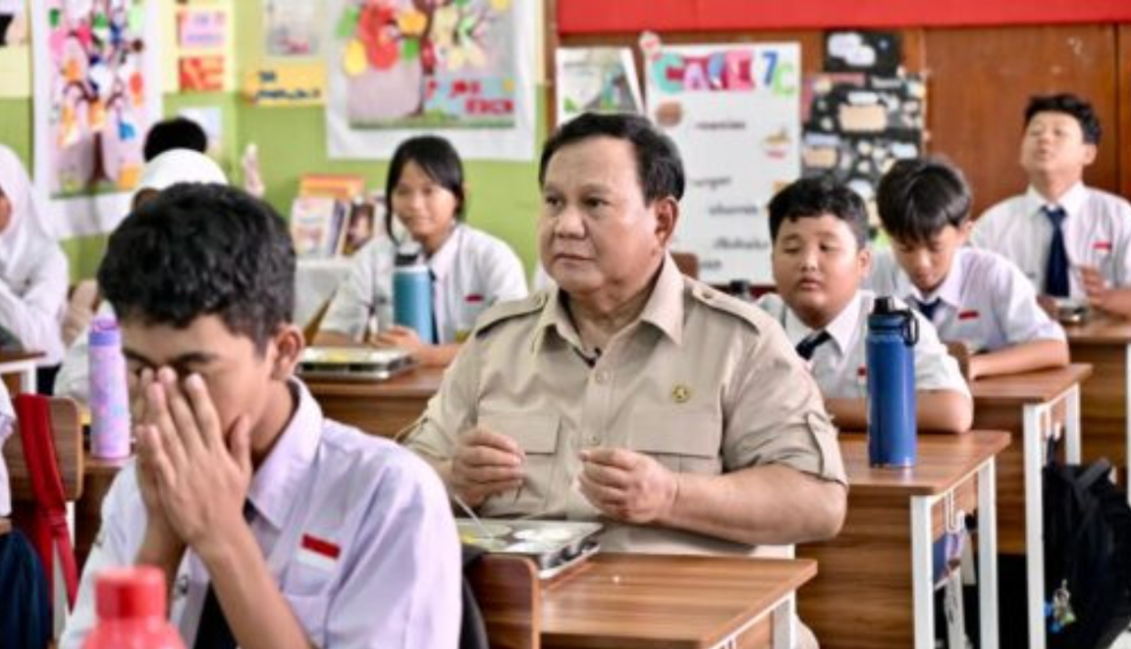 Indonesia's free meals scheme faces mounting pressure as rights body cites violations and court challenges intensify