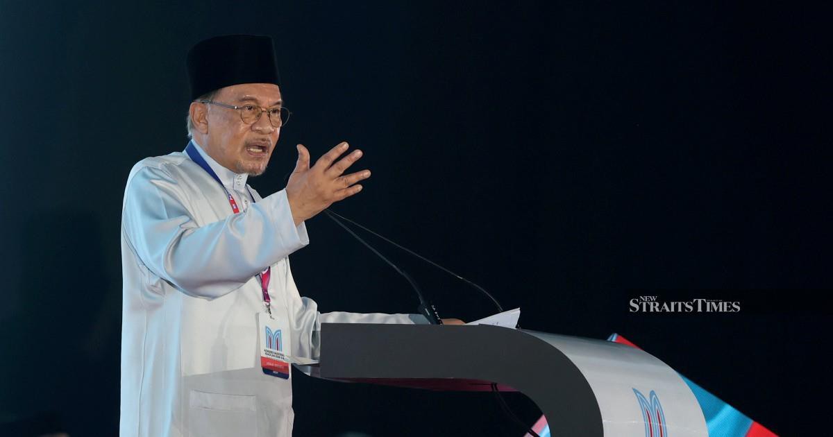Anwar Tables AUKU Abolition Proposal to Cabinet This Week