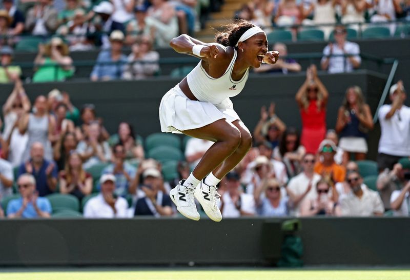 Gauff Battles Back from Brink to Survive Sierra Challenge at Wimbledon