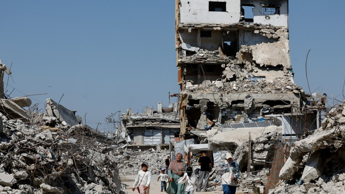 Gaza Death Toll Surpasses 73,400 As Fighting Continues Despite October Ceasefire
