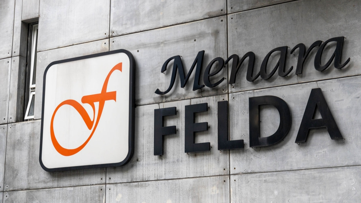 Felda's RM10 billion crisis: Anwar blames mismanagement and political interference