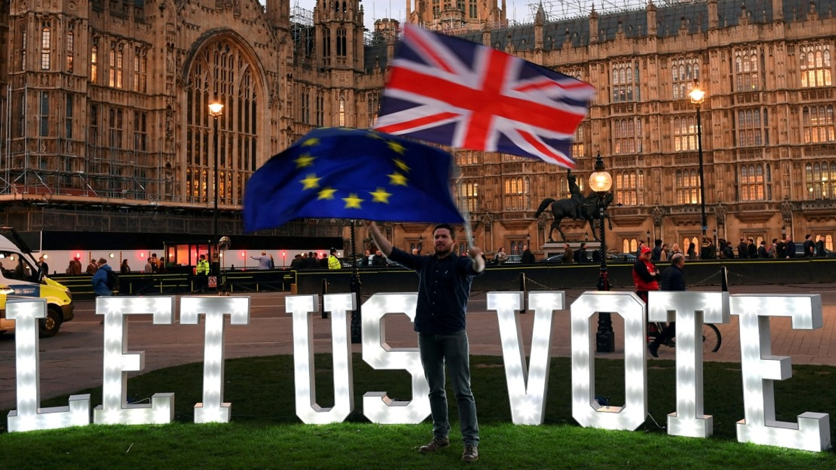 UK Unlikely to Reverse Brexit Even Under New Leadership, Says Conservative Peer
