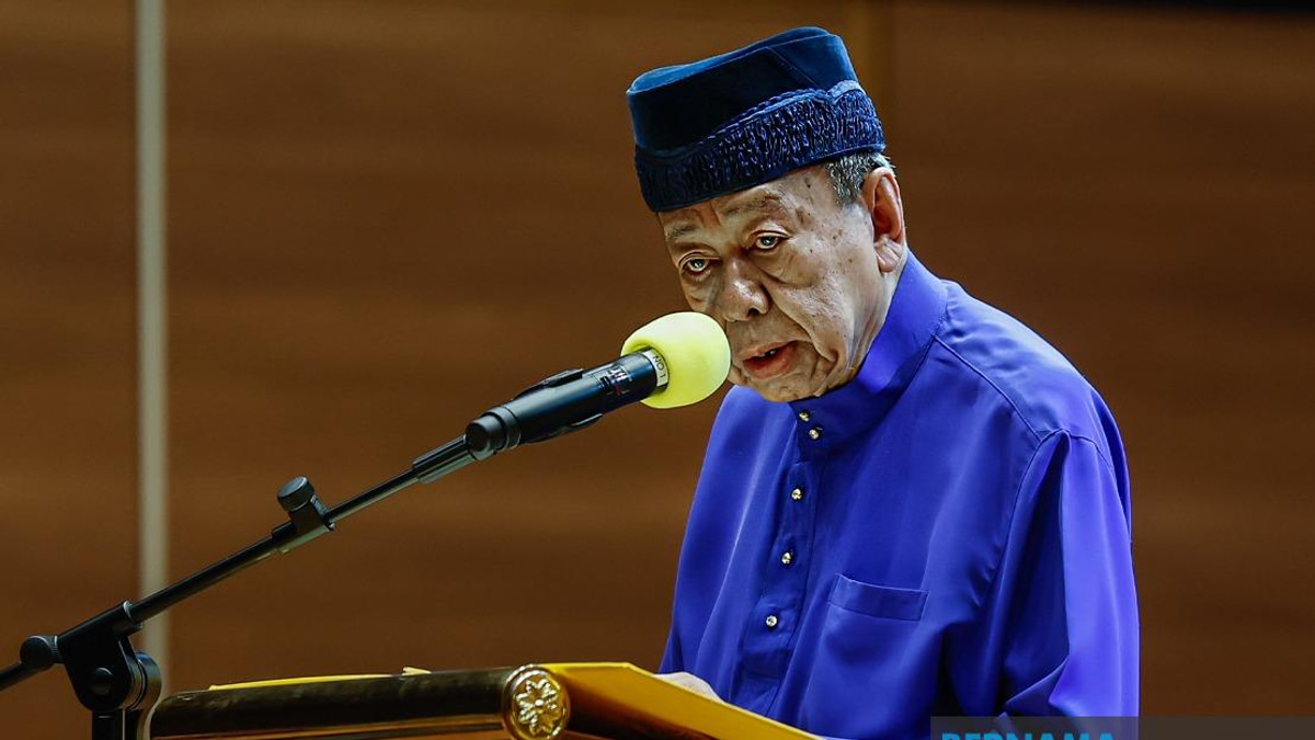 Selangor Sultan Calls for UiTM to Evolve Curriculum Amid Global Shifts, Retain Bumiputera Mission