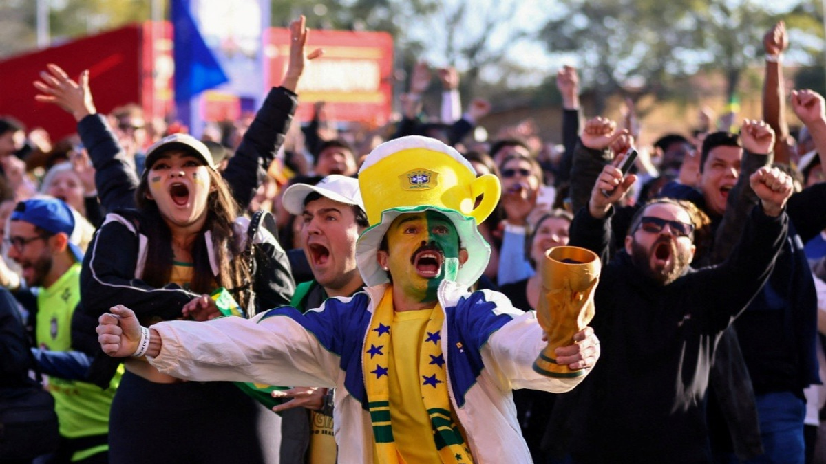 Brazil Edge Past Japan in Thrilling World Cup Encounter to Reach Round of 16