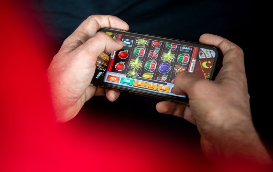 Indonesia Dismantles Online Gambling Network With Mass Website Blocks And Bank Account Closures