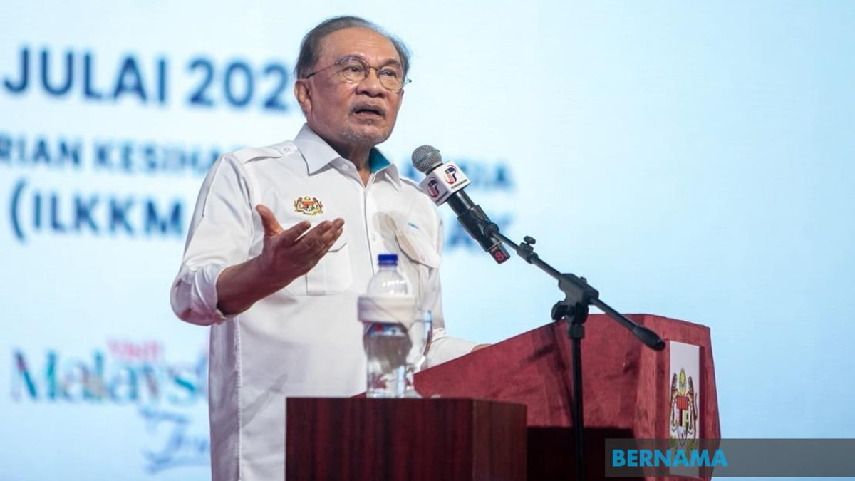 PM Anwar calls on youth to cherish independence legacy as Malaysia launches 2026 National Month campaign