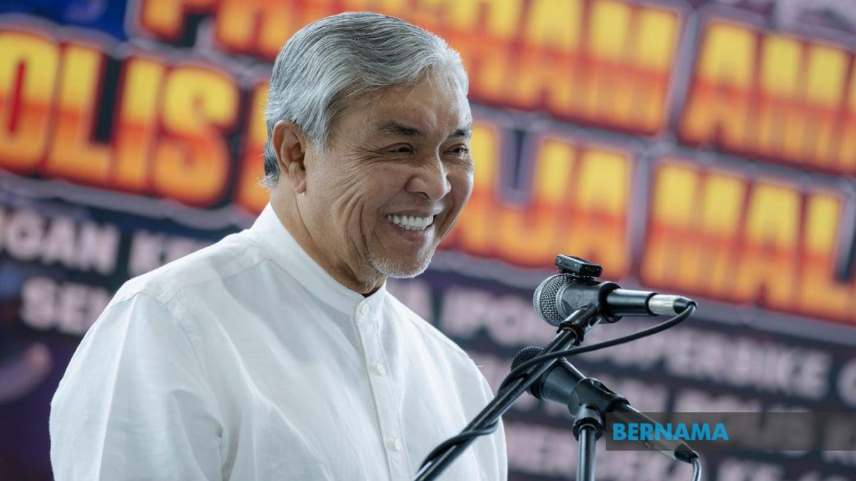 Ahmad Zahid Urges Malaysian Riders to Obey Host Country Laws After Thailand Incident