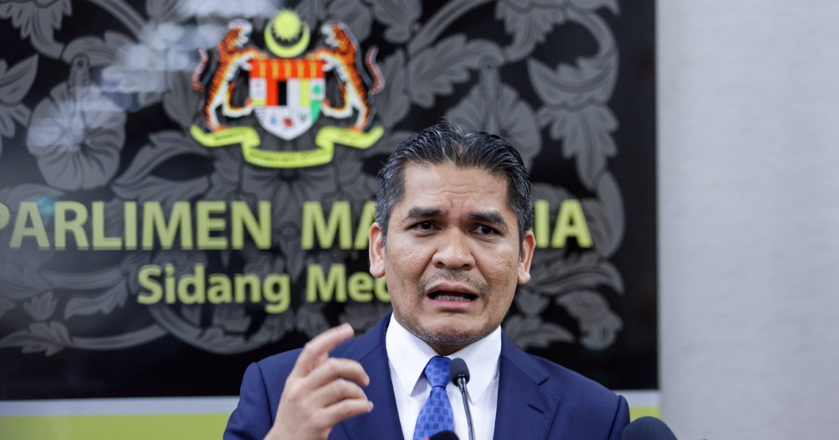 Bersatu MPs Commit to Attending Tabung Haji RCI Sitting, Radzi Jidin Confirms