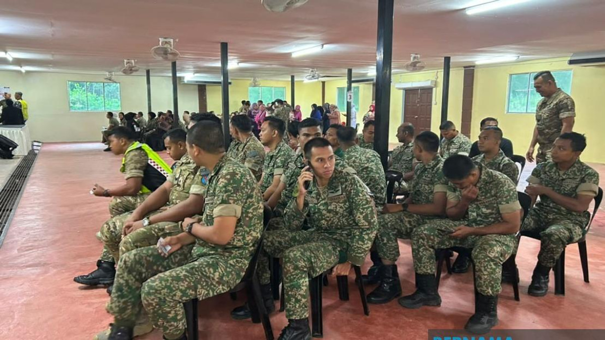 Saifuddin, Khaled Urge Early Voters to Exercise Civic Duty Responsibly