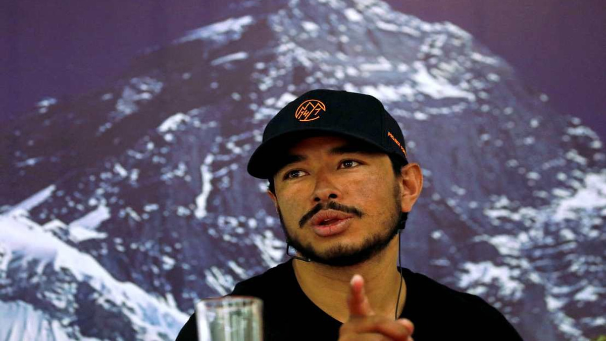 World-Record Mountaineer Nirmal Purja Dies in Broad Peak Avalanche