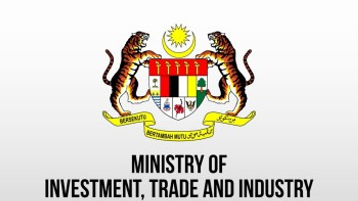 Malaysia Braces for 10% US Tariff as MITI Signals Continued Dialogue