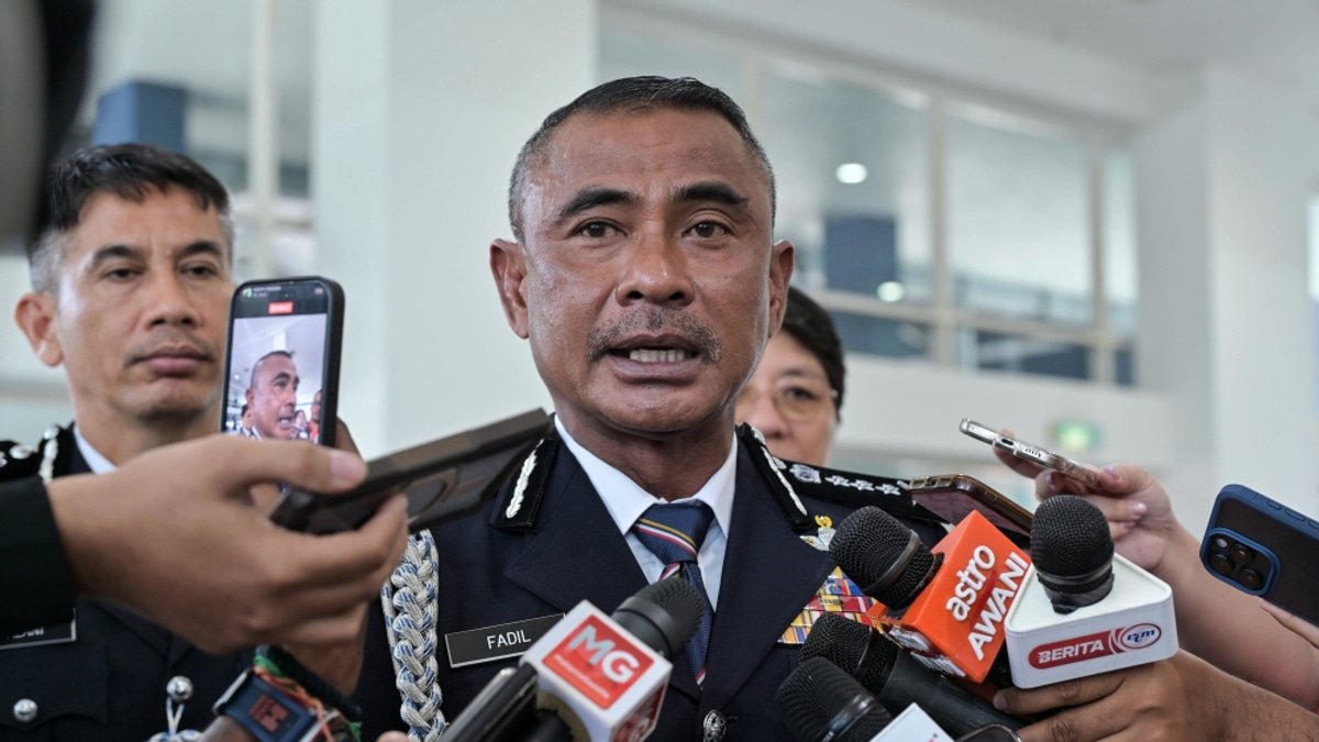 Five Chinese Nationals Arrested Over String of House Burglaries in Central Kuala Lumpur