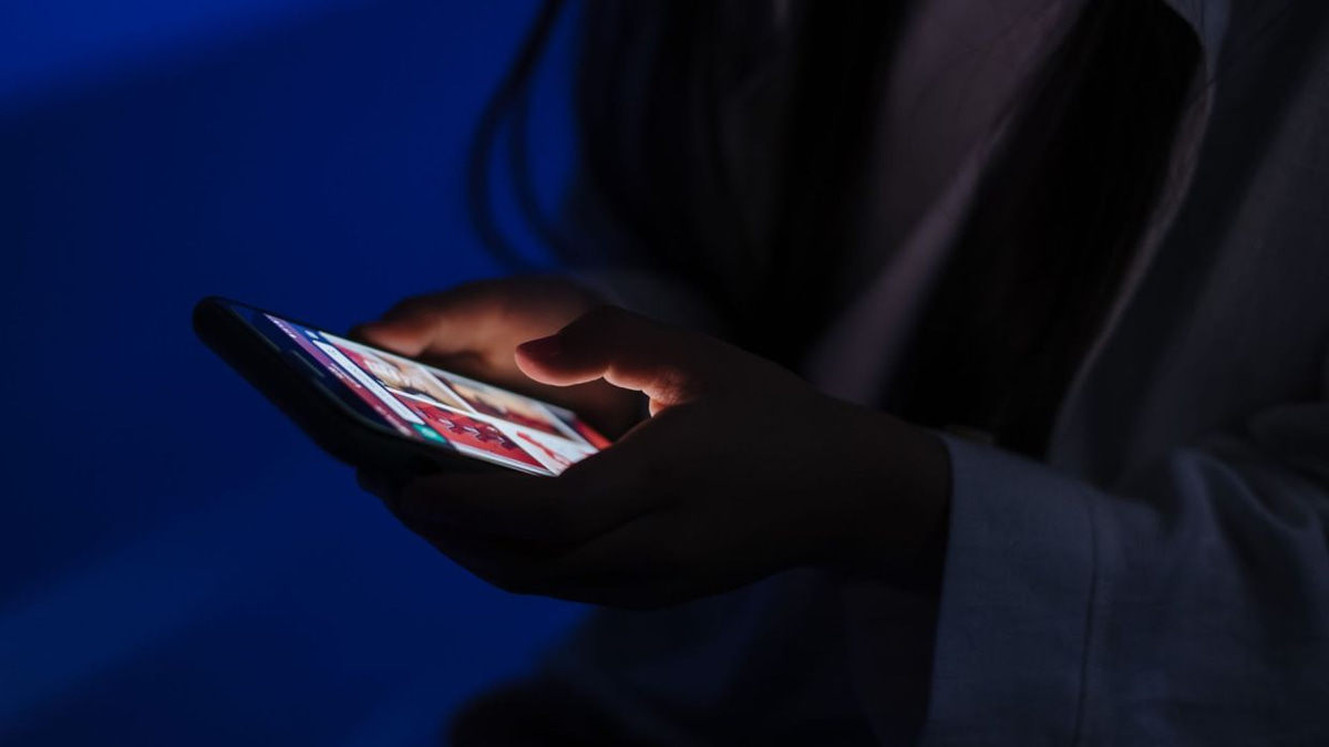 US House Advances Children's Online Safety Bill, but Senate Pushes for Tougher Tech Company Accountability