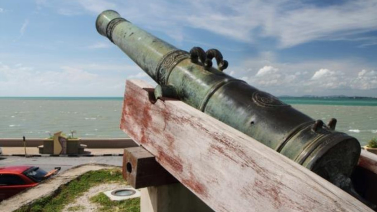Fort Cornwallis Restoration About Understanding History, Not Celebrating Colonial Rule, Says Anwar