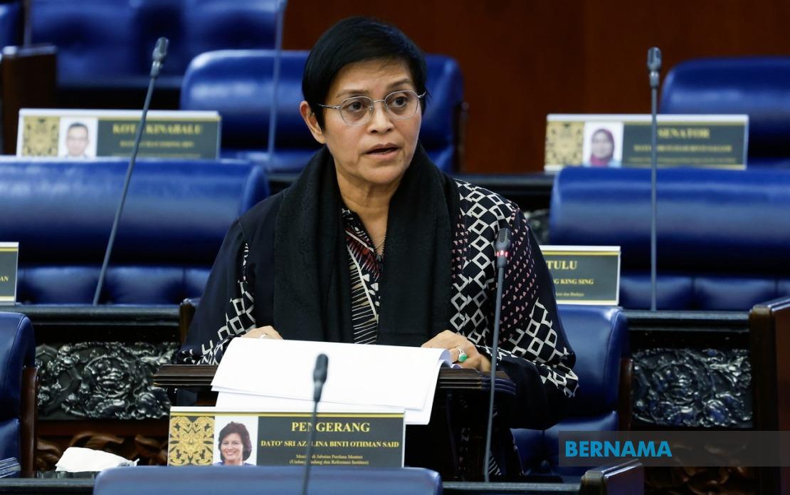 Government Open to Royal Commission on 'Corporate Mafia' If Evidence Warrants It, Says Azalina