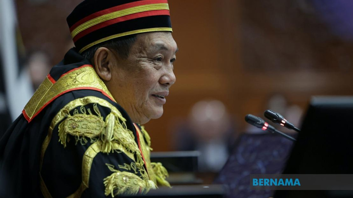 Youth Parliament a 'School of Democracy', Says Senate President Awang Bemee