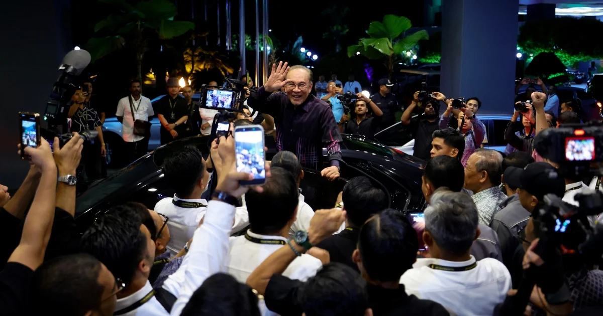 Anwar: Abuse of Power, Not Race, Is Malaysia's Biggest Challenge