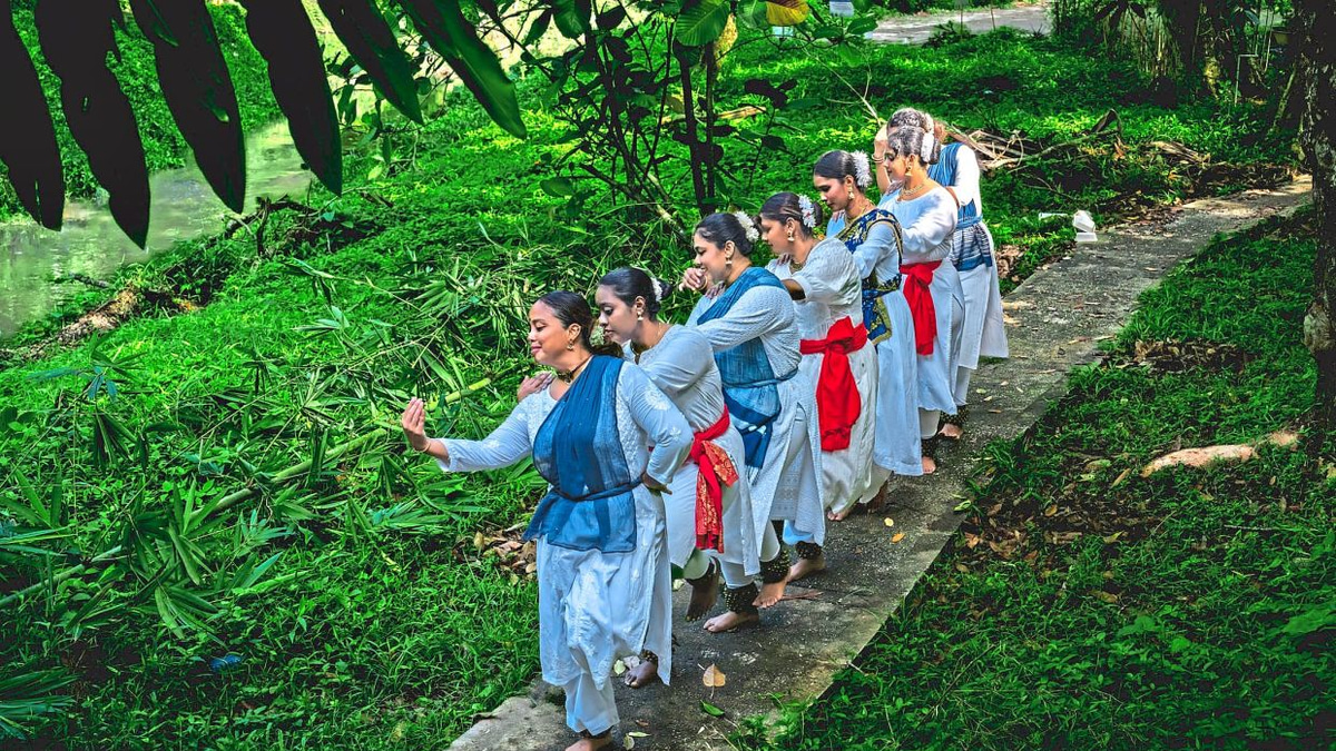 Kalpana Dance Theatre Weaves Climate Consciousness into Sacred River Narrative