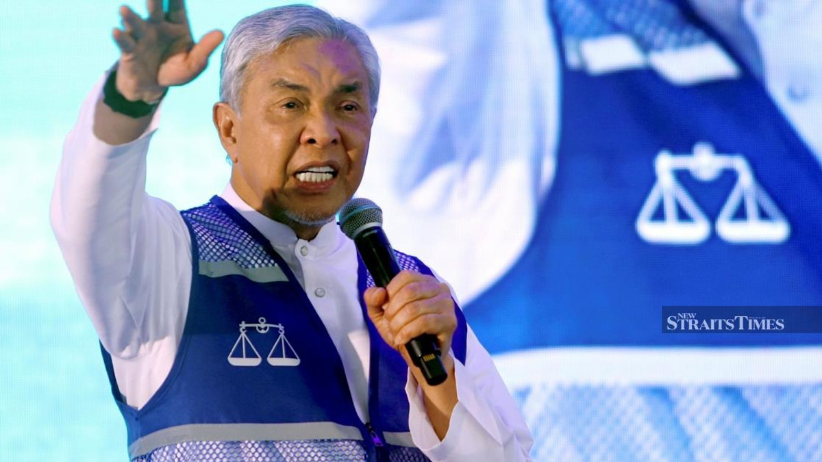 Barisan Nasional Vows to Hold All 21 Melaka Seats in Coming State Poll
