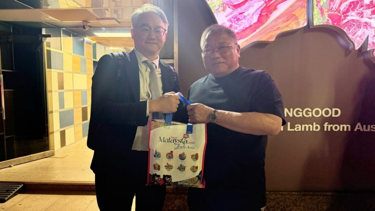 MM2H Agents Must Follow Local Laws When Operating Overseas, Tiong Warns