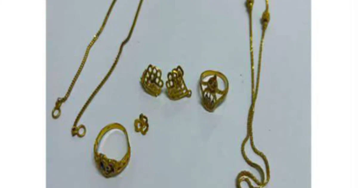 Mother and two adult children nabbed for impersonating welfare officers in jewellery scam targeting elderly woman in Ipoh
