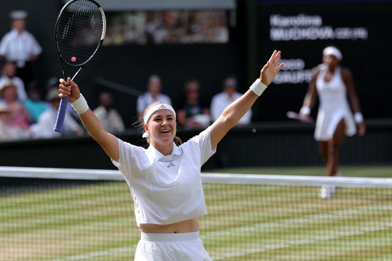 Muchova Denies Gauff in Epic Wimbledon Semi-Final, Inches Closer to All-Czech Championship Dream