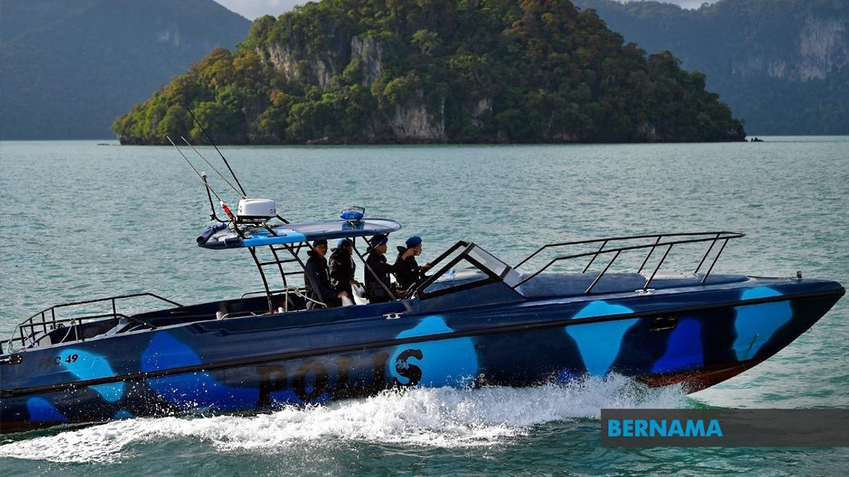 Terengganu to Host Talks on Pulau Redang Coral Damage as State Tightens Enforcement