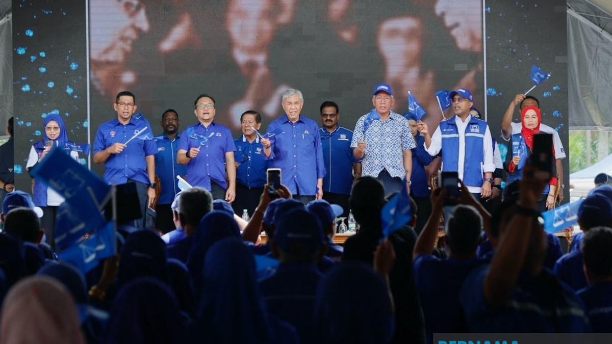 Johor Election: Ahmad Zahid Calls for BN Unity as Party Seeks State Stronghold