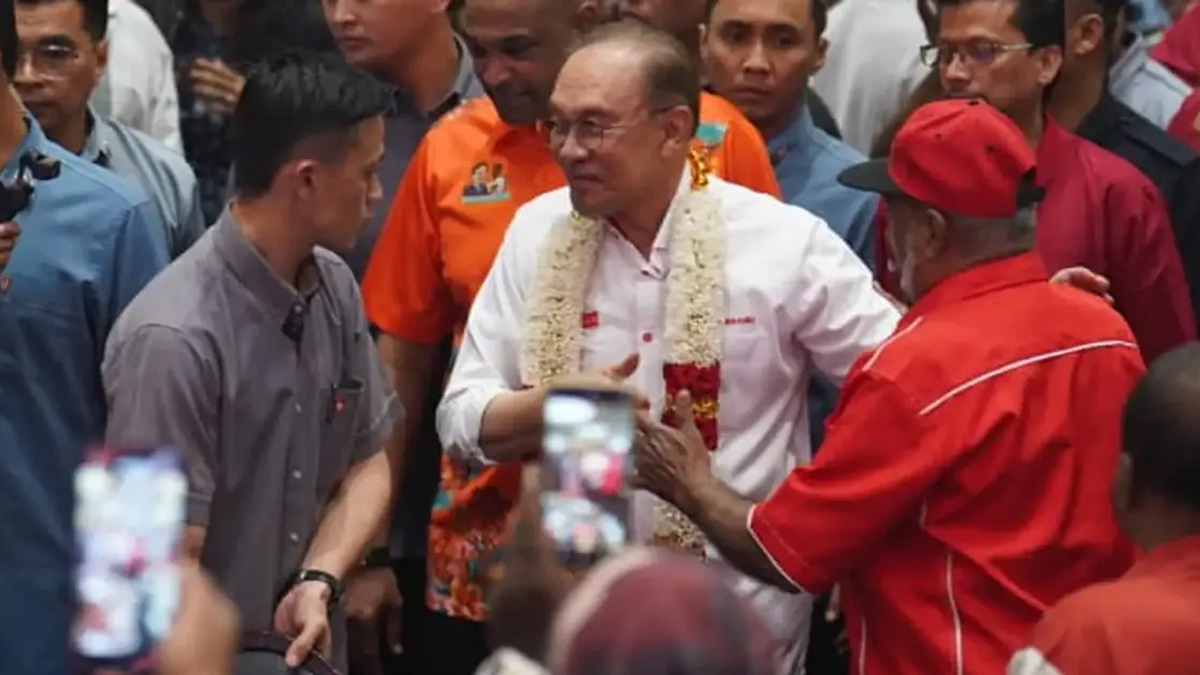 Anwar Ibrahim to Personally Oversee Matters Affecting Indian Community