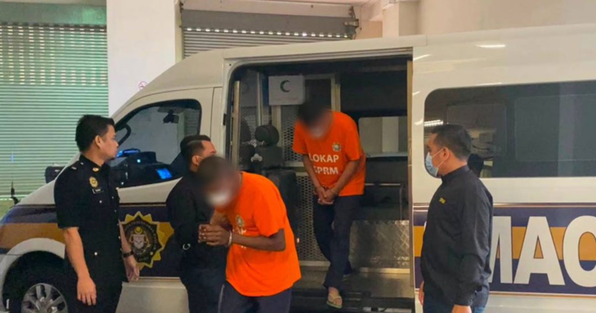 Two Highway Patrol Officers Held Over Alleged Bribery Scheme on East Coast Expressway 2