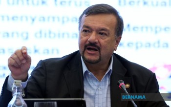 Malaysia's Economy Accelerates to 5.6% Growth in 2025 Despite Global Turmoil