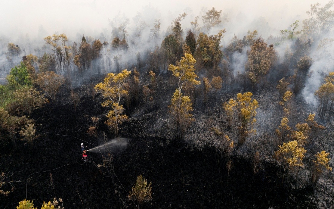 Singkawang Airport Shuts Down as Kalimantan Haze Crisis Deepens