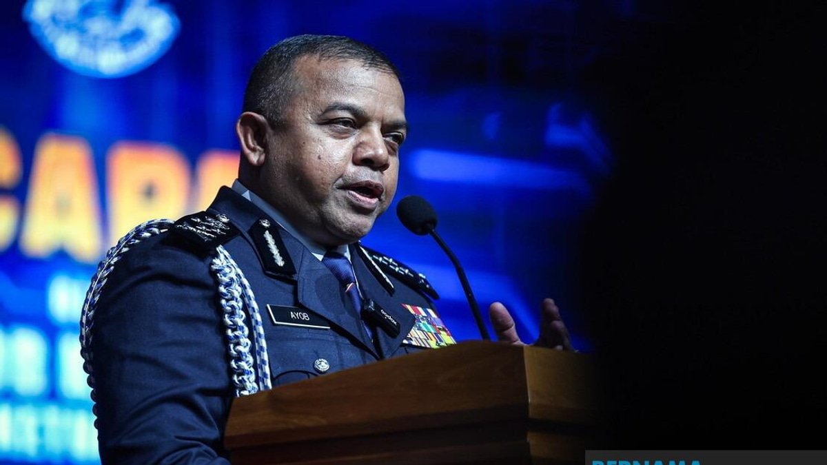 Uphold Integrity and Dignity, Ayob Khan Tells PDRM in Farewell