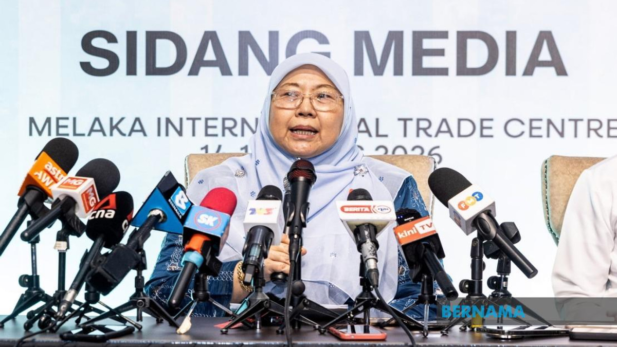 PKR Grants Nurul Izzah Open-Ended Leave for Studies; No Return Date Specified