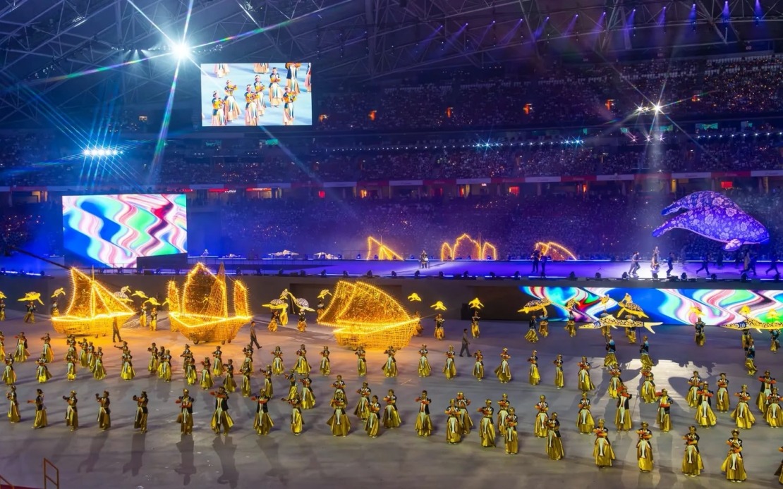 Singapore Marks 61st National Day with Stadium Parade Return and Inclusive Celebrations