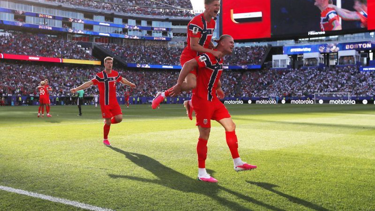 Haaland announces World Cup arrival with two-goal masterclass as Norway sink Iraq