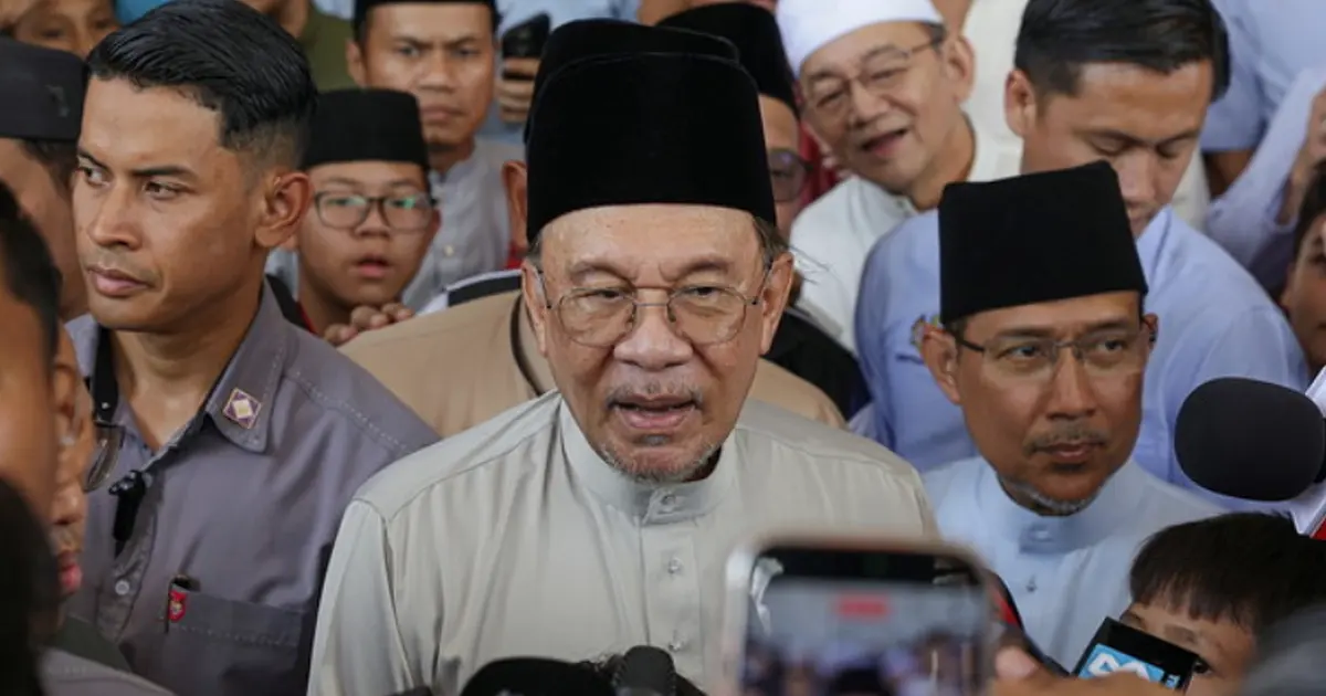 Anwar confirms full RCI report on Tabung Haji released without censorship