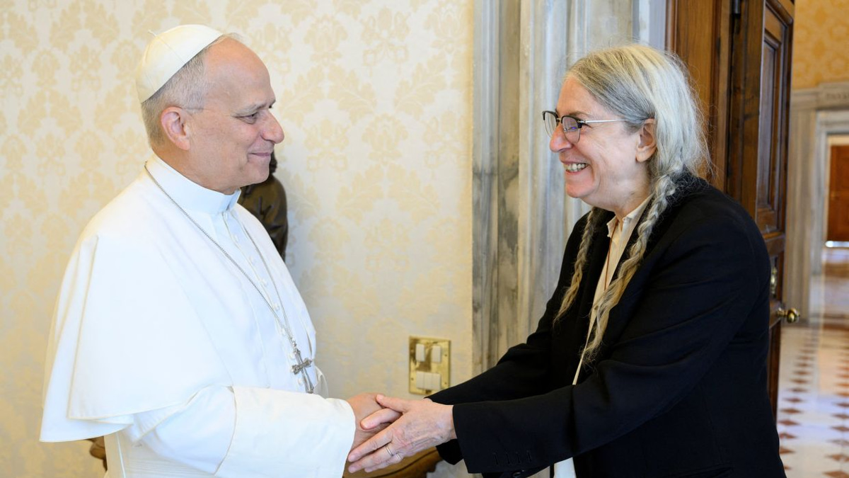 Patti Smith's Vatican Visit: When a Rock Legend Meets Pope Leo XIV
