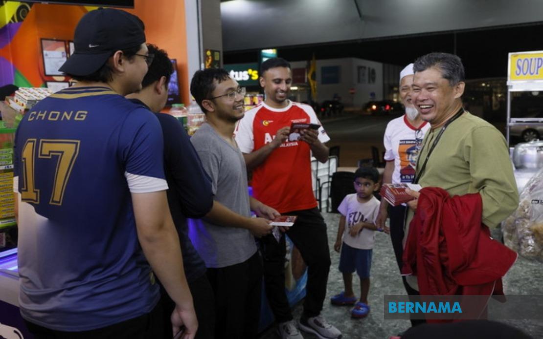 Nazri Eyes TVET Push to Stem Youth Exodus From Simpang Jeram