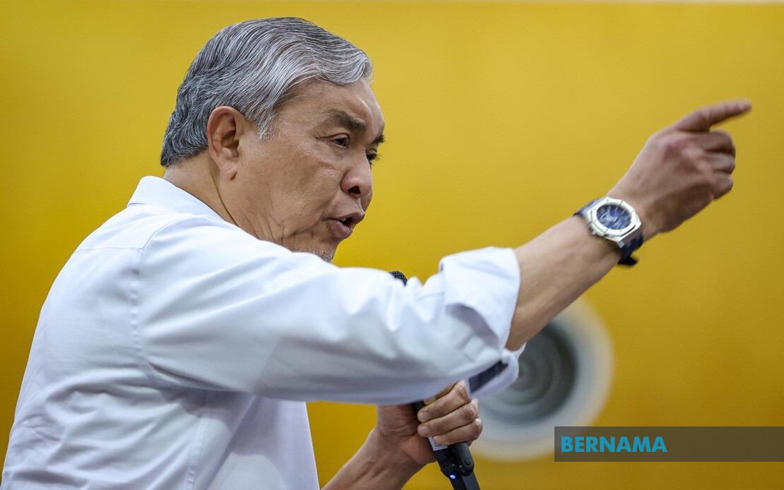Ahmad Zahid Pushes for Political Education Programme Targeting Student Leaders