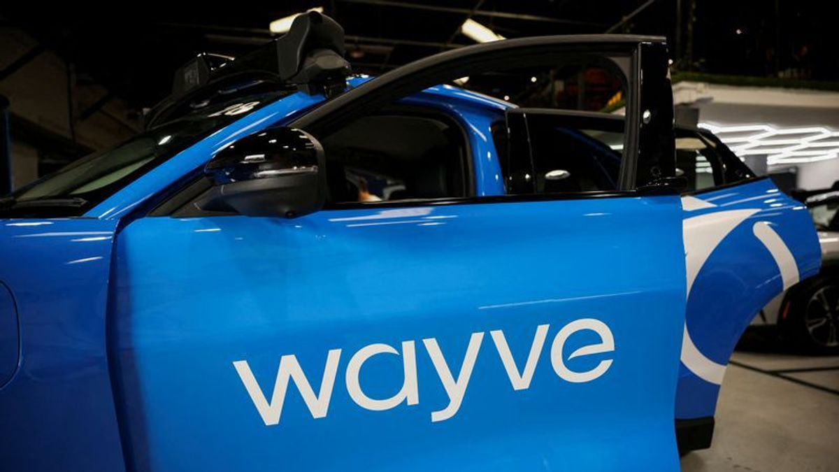 Wayve's AI-Powered Autonomous Driving System Attracts Major Automakers and $2.8 Billion in Funding