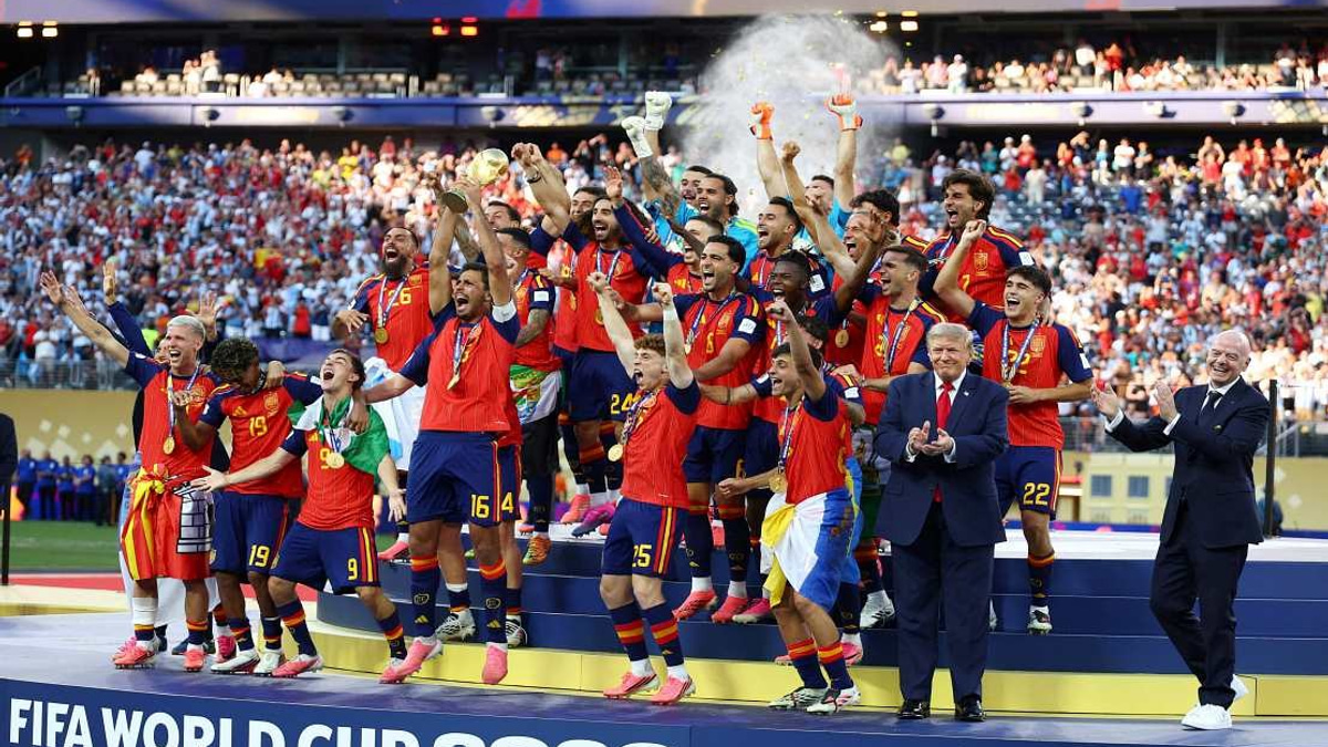 Spain Returns Home as World Cup Champions to Triumphant Welcome