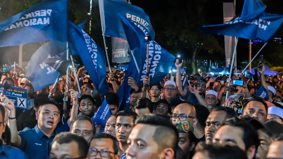 Perikatan Nasional Coalition Faces Unravelling Risk as PAS and Bersatu Tensions Escalate, Warns Analyst