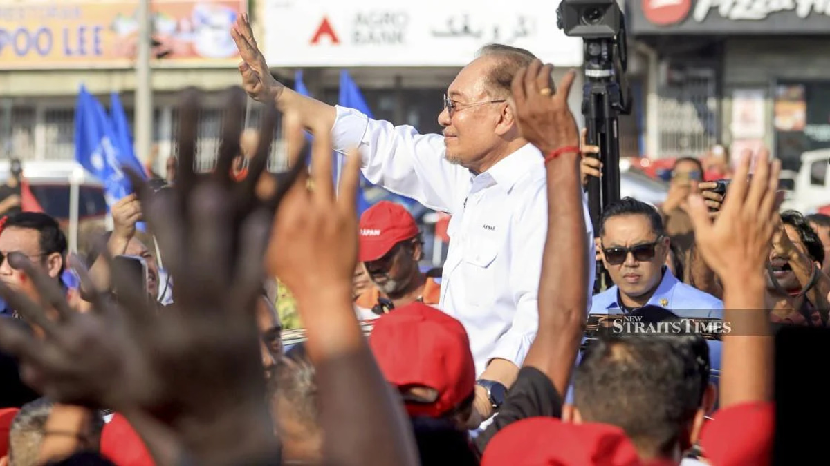 Anwar Makes Pitch to Johor Voters as PH Seeks Fresh Mandate in Key State