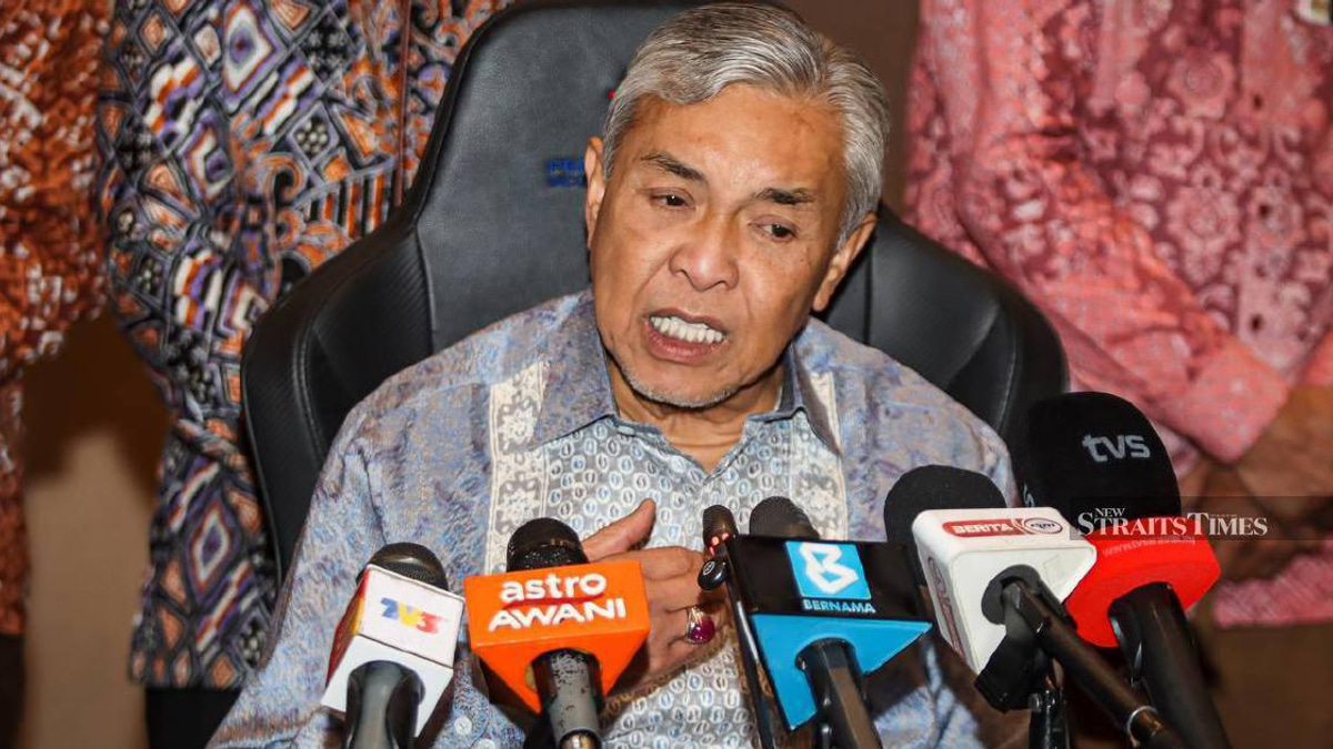 Zahid Calls for Formal Framework in PN-BN Coalition Discussions