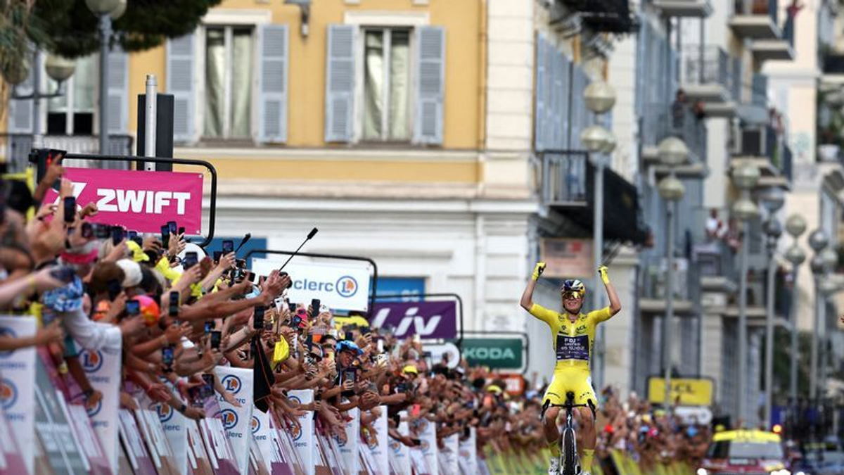Vollering Claims Second Tour de France Femmes Crown in Dominant Final Stage Display